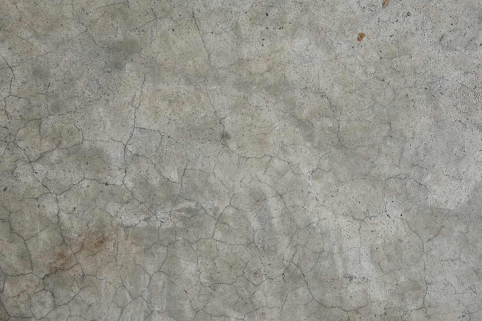 Piso com junta de dilatação recuperada